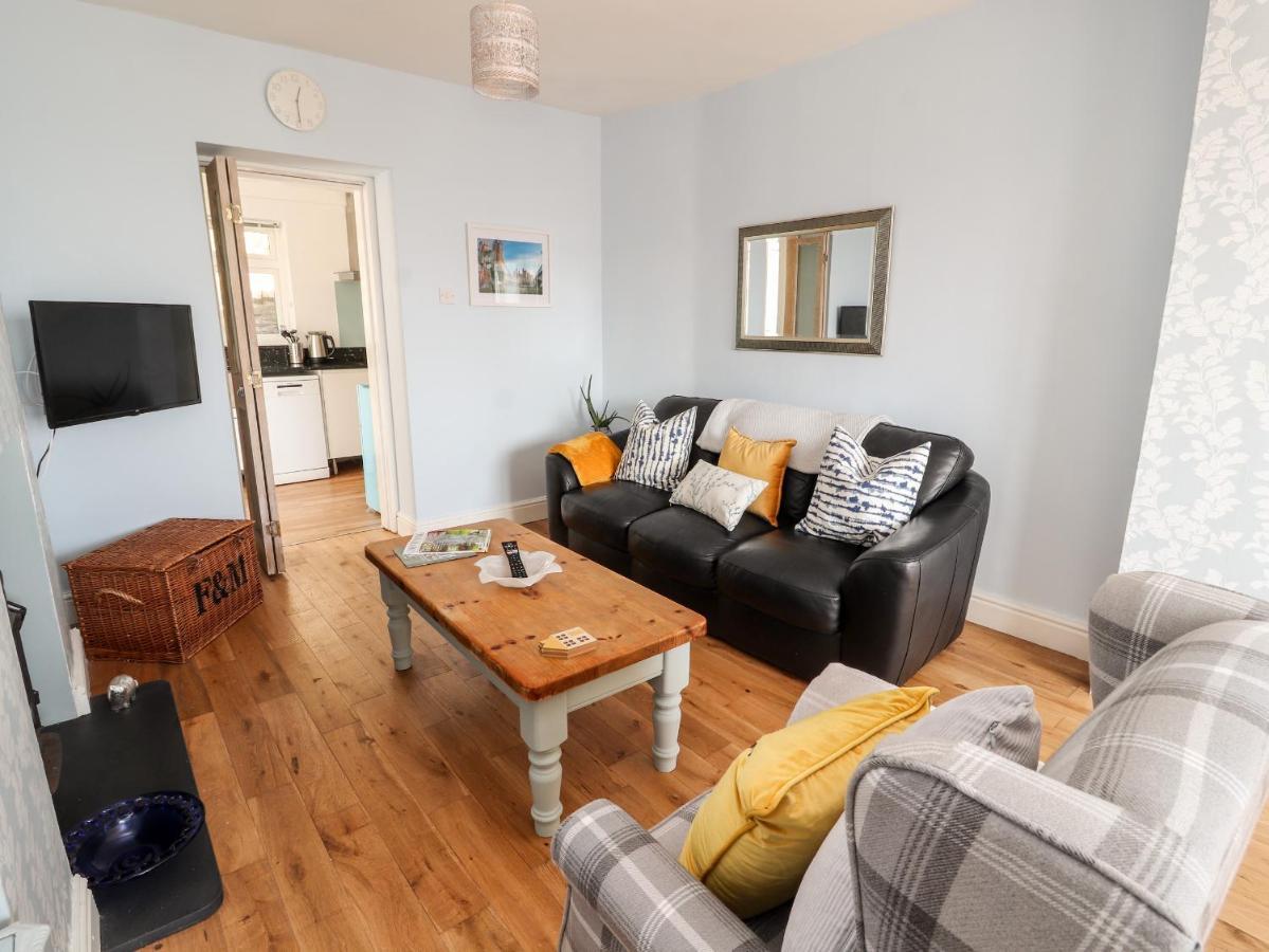 Euryn View Villa Llandudno Bagian luar foto