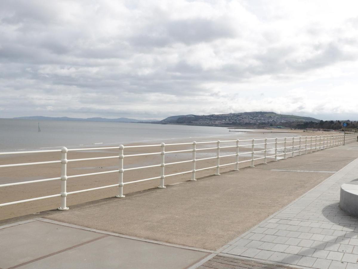 Euryn View Villa Llandudno Bagian luar foto